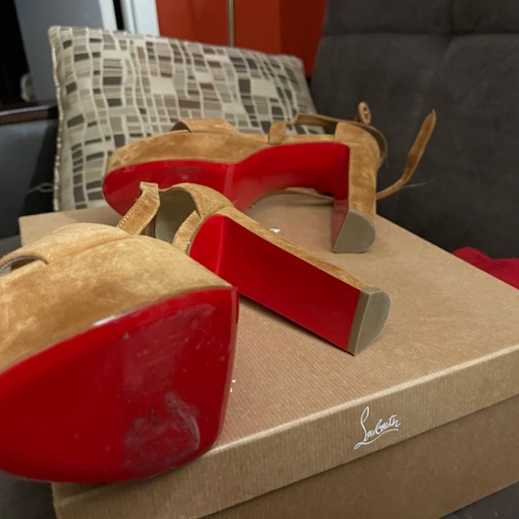 LOUBI BEE  ALTA 130 VEAU VELOURS - Picture 5 of 10